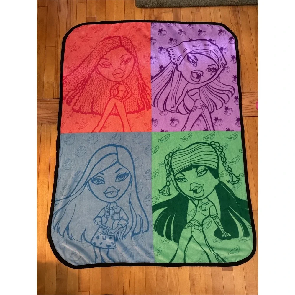 Bratz Super Soft And Cuddly Plush Fleece Throw Blanket 46